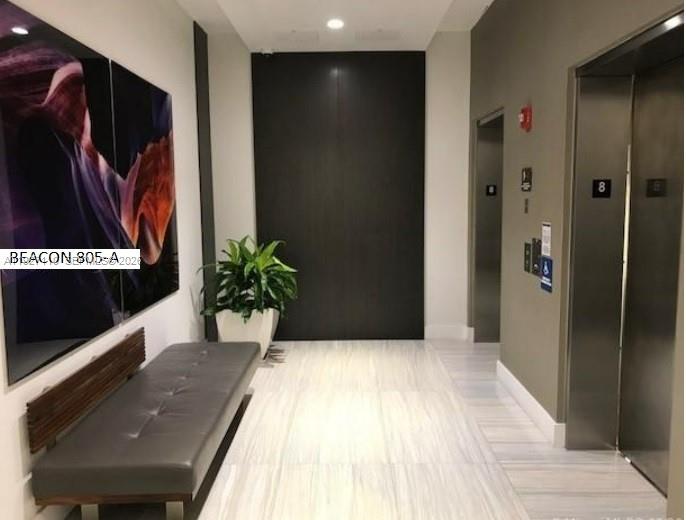 805A  /   кв.футов $ 2026-02-04 0 Фото