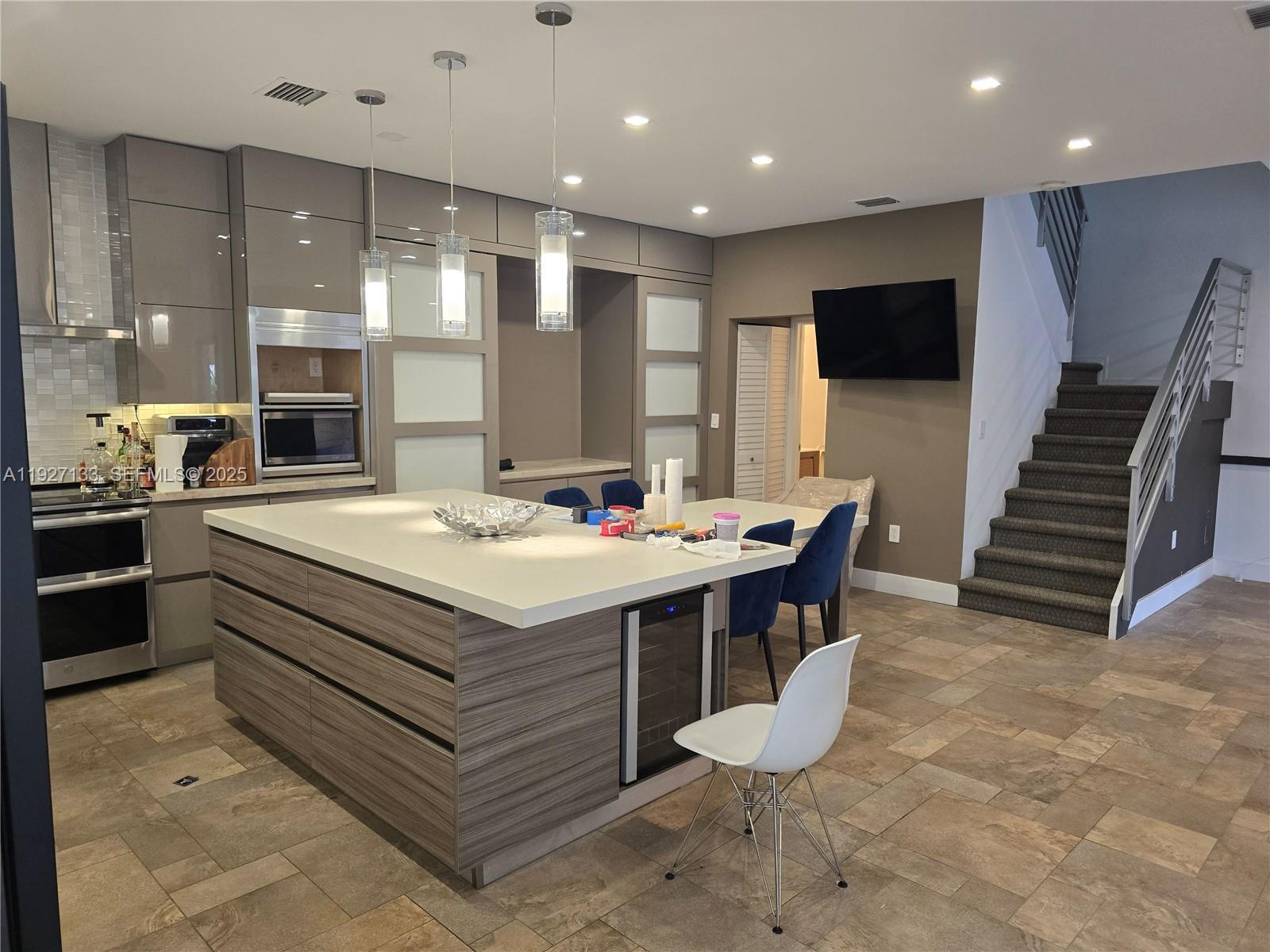 Photo of 1145 DOVEPLUM STREET  (1145), Hollywood, Florida, 33019 - 