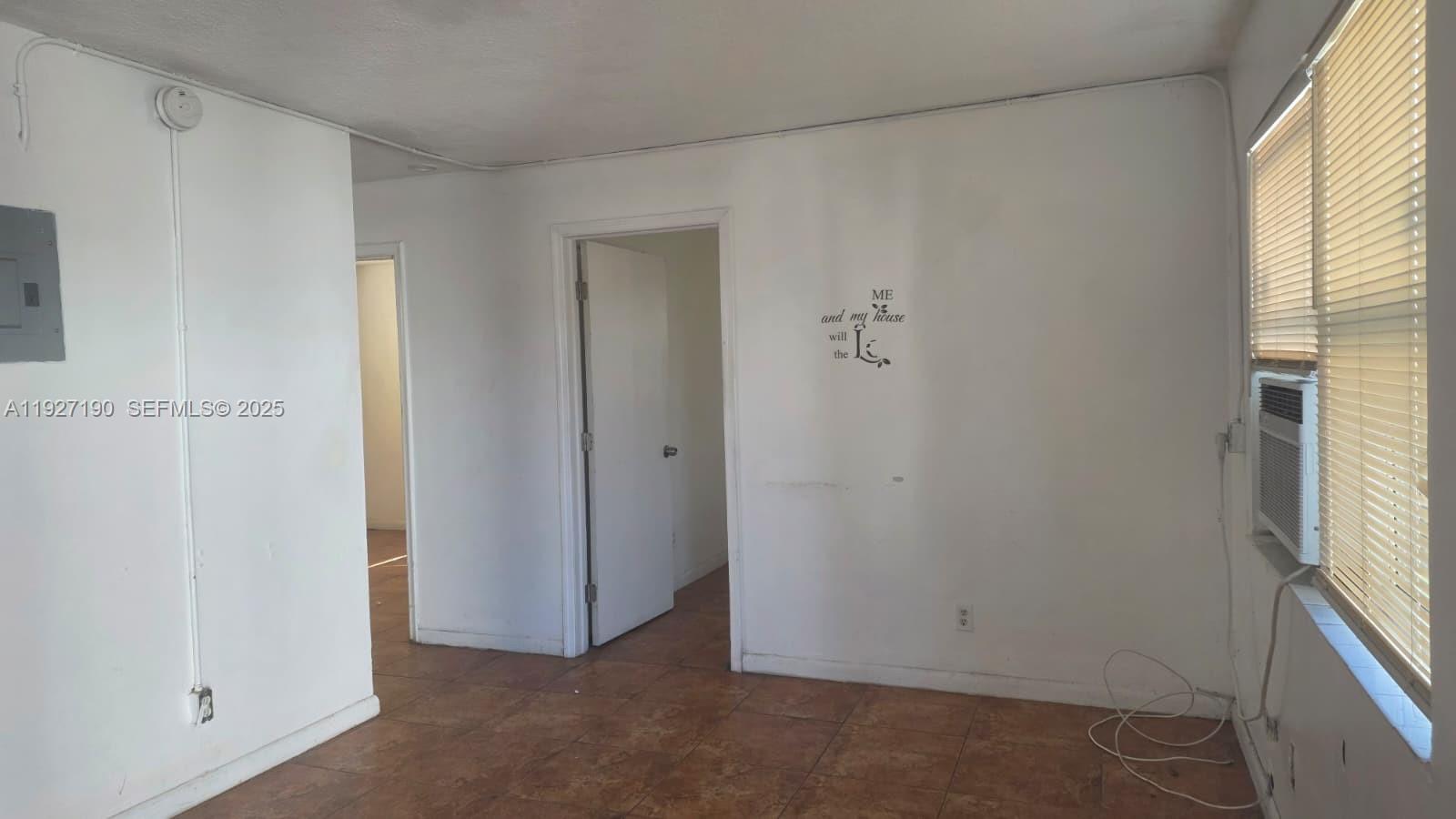 Подробнее / 2496 кв.футов $ 2025-12-08 0 Фото