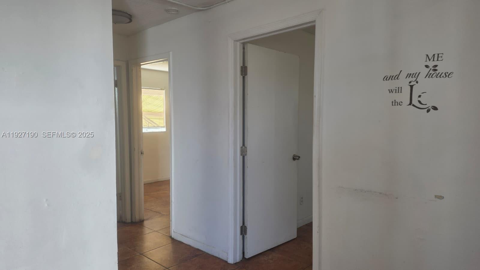 Подробнее / 2496 кв.футов $ 2025-12-08 0 Фото