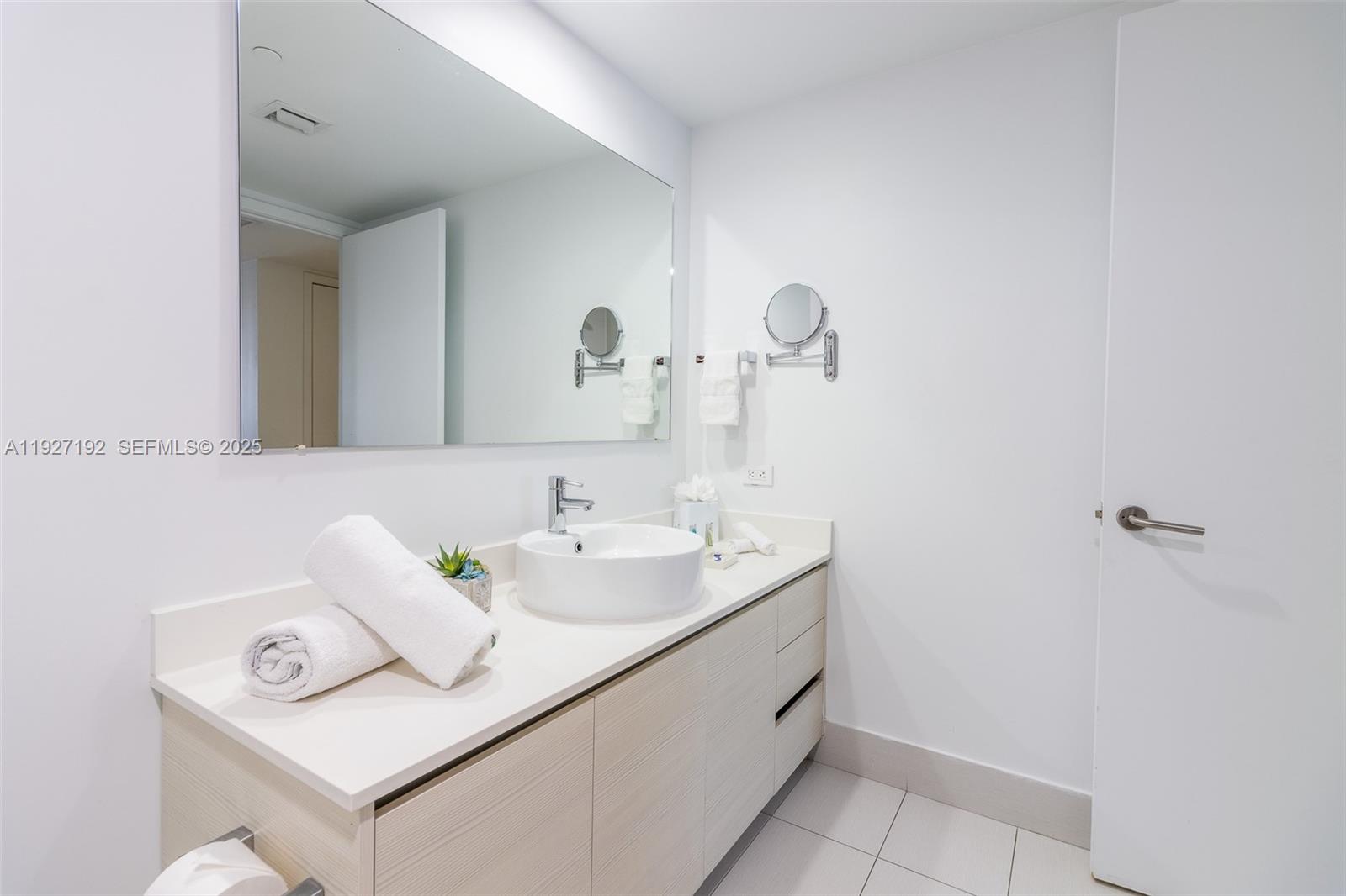 Photo of 2602 Hallandale Beach Blvd  #R708, Hallandale Beach, Florida, 33009 - 