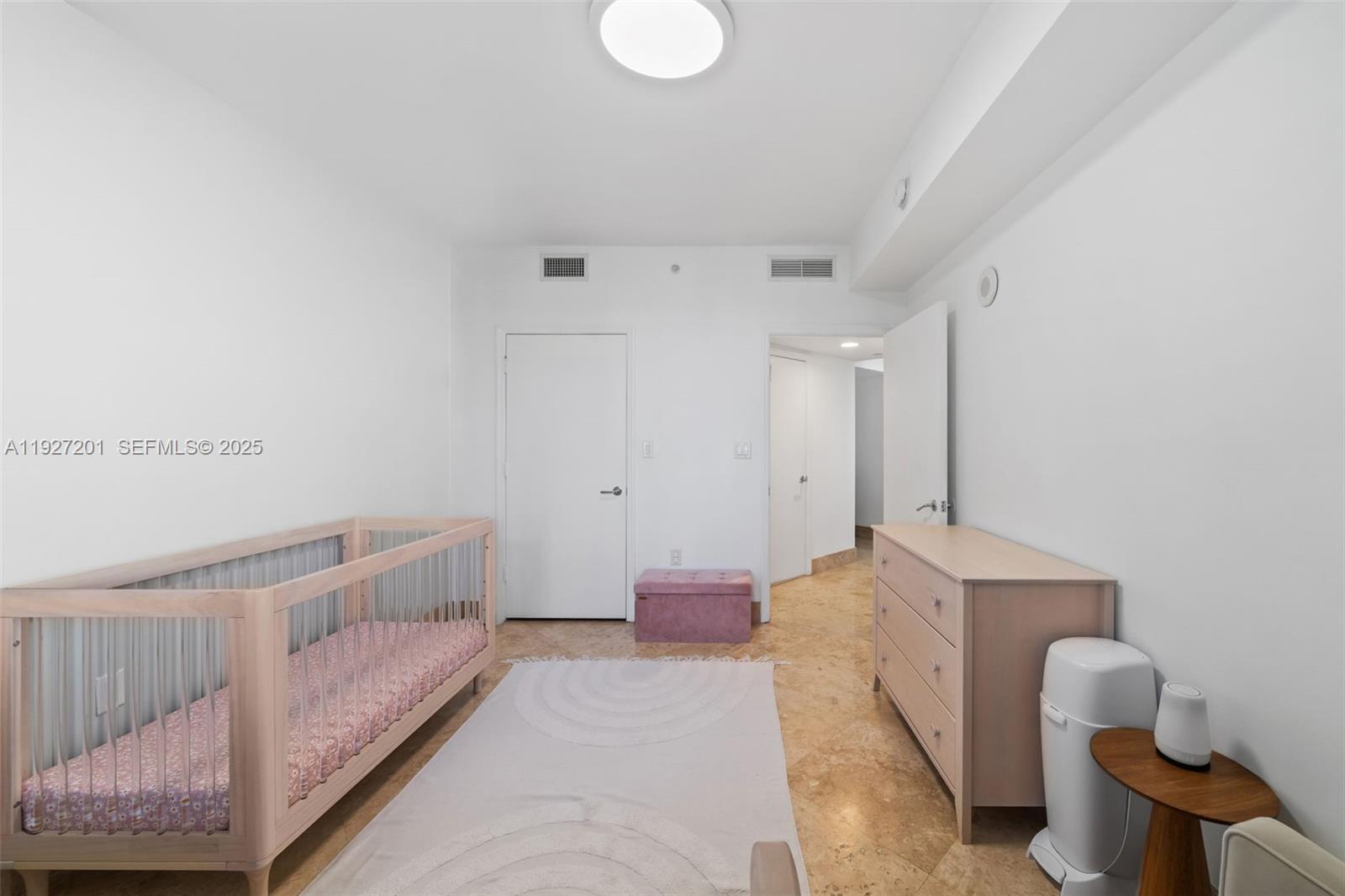 Photo of 19900 Country Club Dr  #1112, Aventura, Florida, 33180 - 