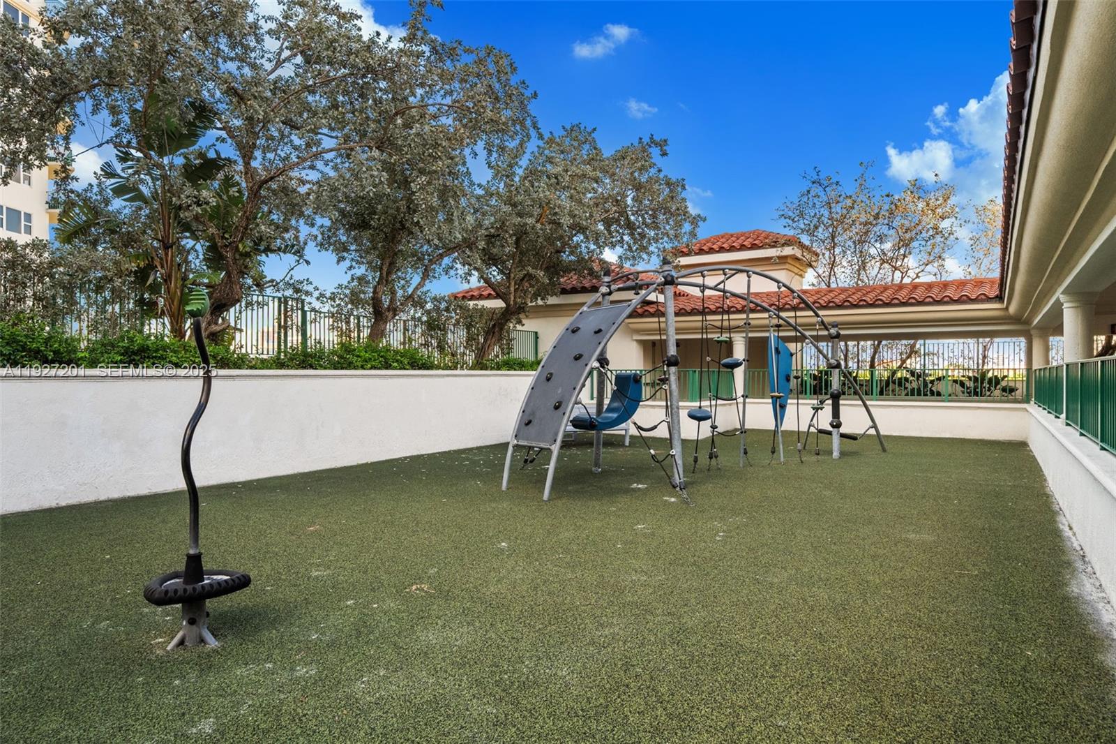 Photo of 19900 Country Club Dr  #1112, Aventura, Florida, 33180 - Playground
