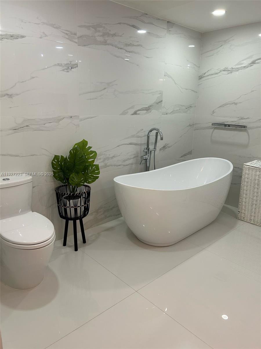 Photo of 17555 Atlantic Blvd #1001, Sunny Isles Beach, Florida, 33160 -