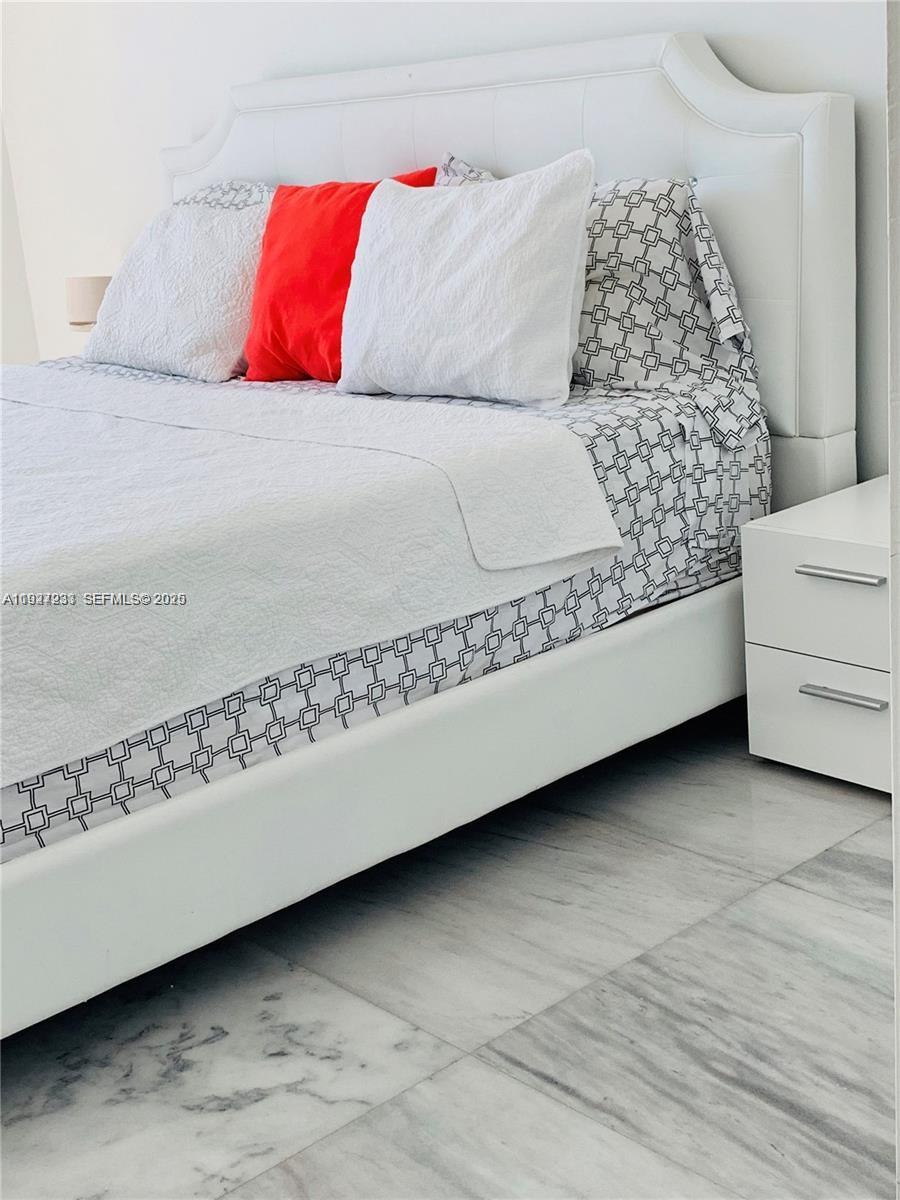 Photo of 19380 Collins Ave #1423, Sunny Isles Beach, Florida, 33160 -