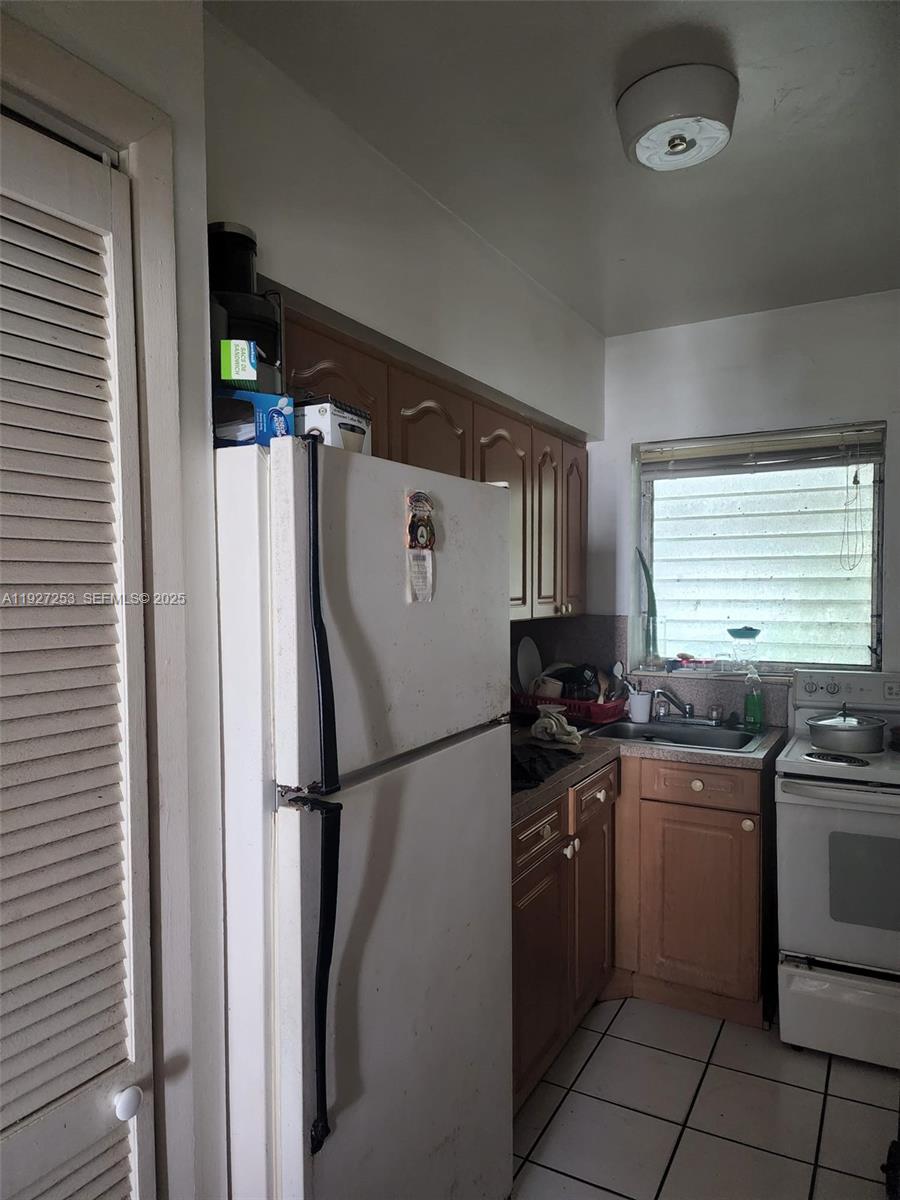 Подробнее / 3372 кв.футов $ 2025-12-08 0 Фото