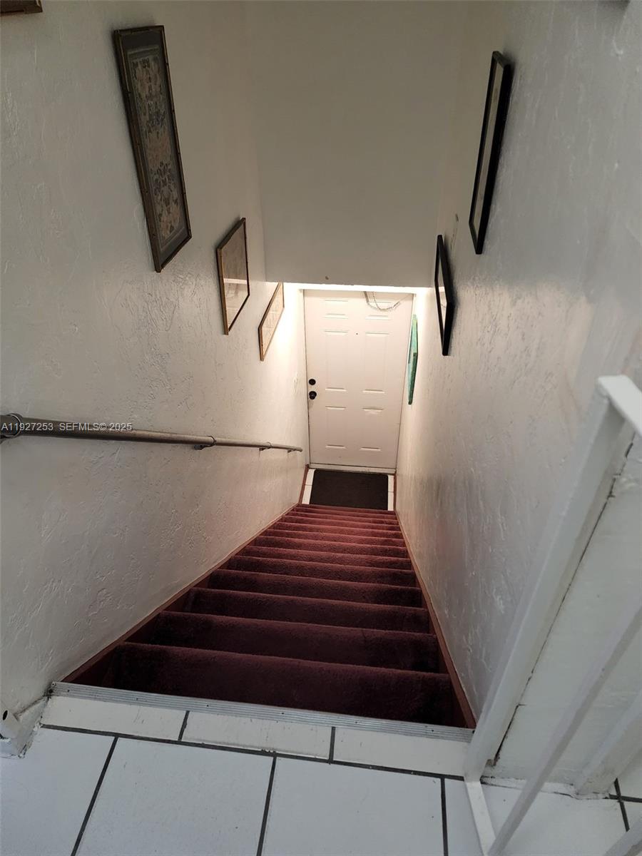 Подробнее / 3372 кв.футов $ 2025-12-08 0 Фото