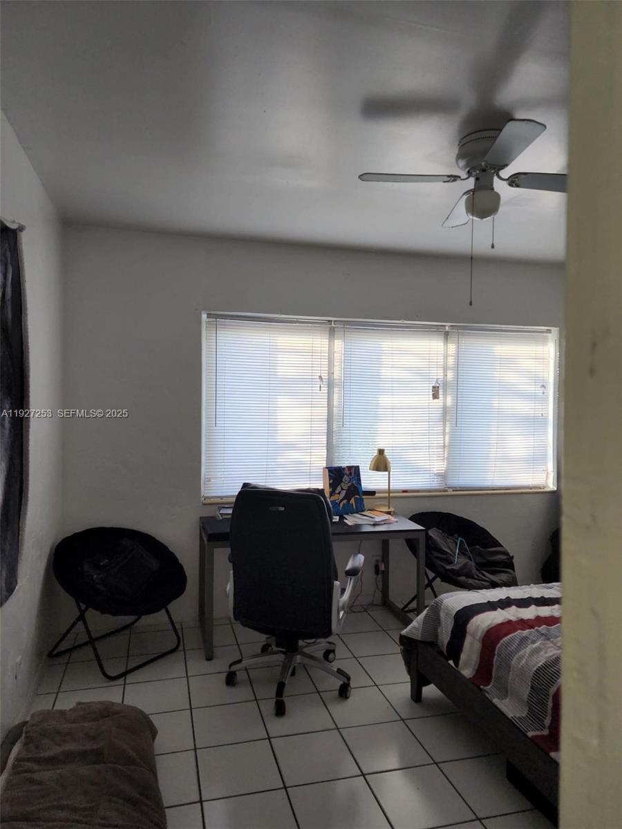 Подробнее / 3372 кв.футов $ 2025-12-08 0 Фото