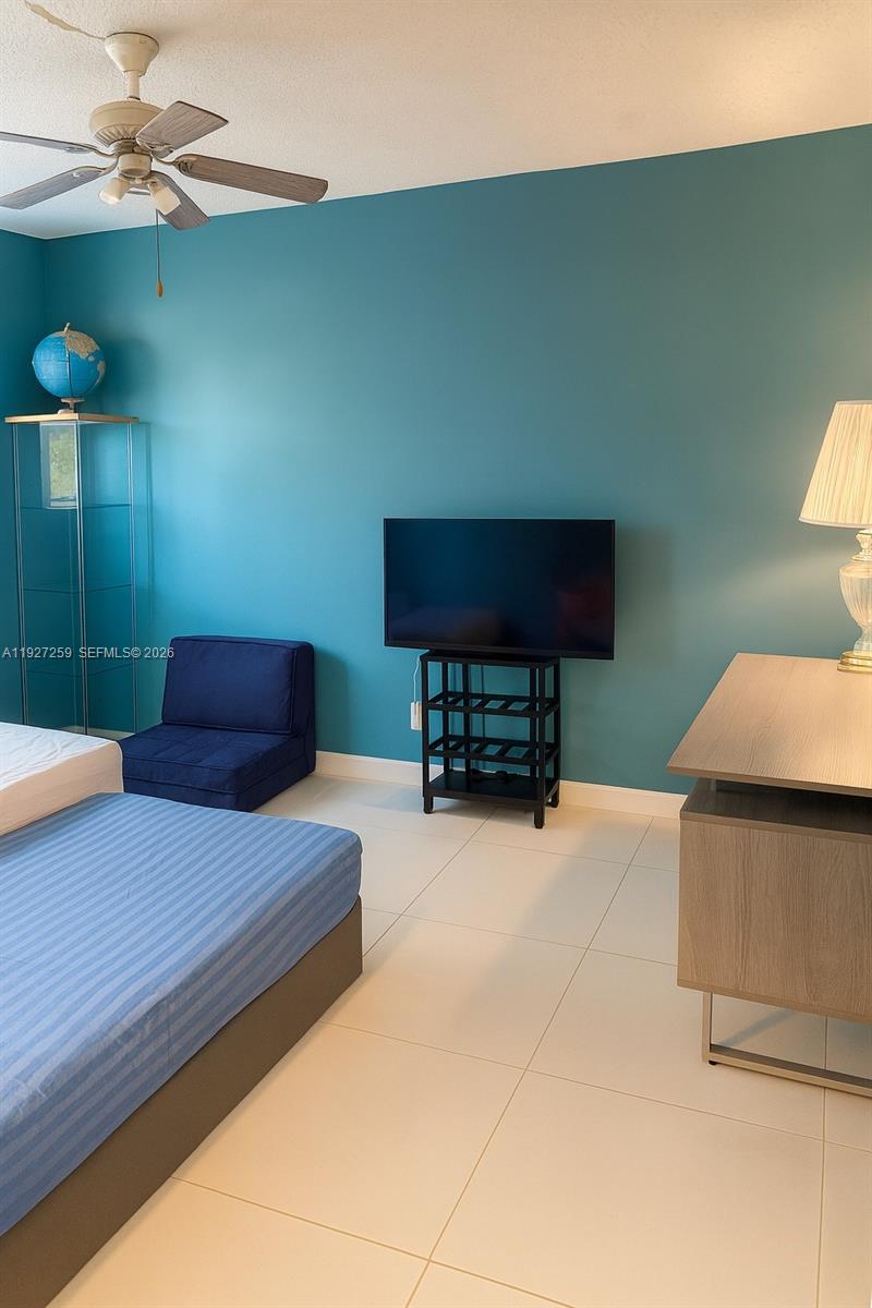 Photo of 610 12th Ave  #308, Hallandale Beach, Florida, 33009 - 