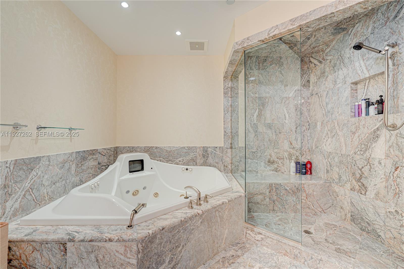 Photo of 16047 Collins Ave #1604 (1604), Sunny Isles Beach, Florida, 33160 -