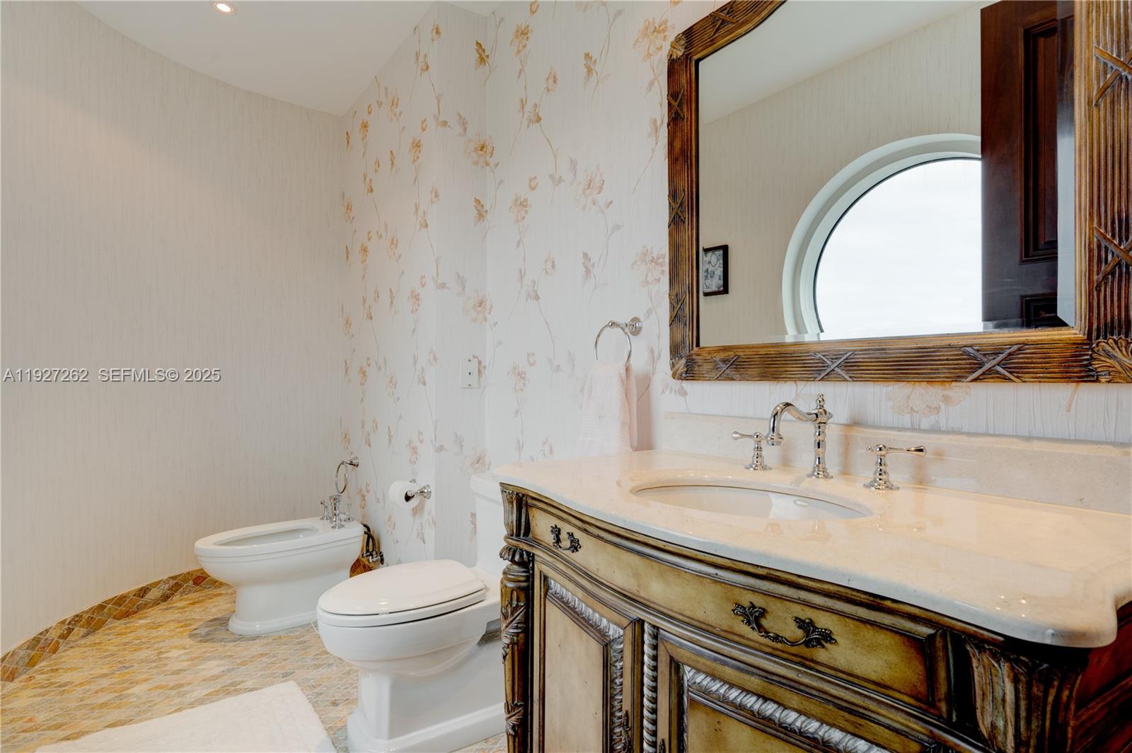 Photo of 16047 Collins Ave #1604 (1604), Sunny Isles Beach, Florida, 33160 -