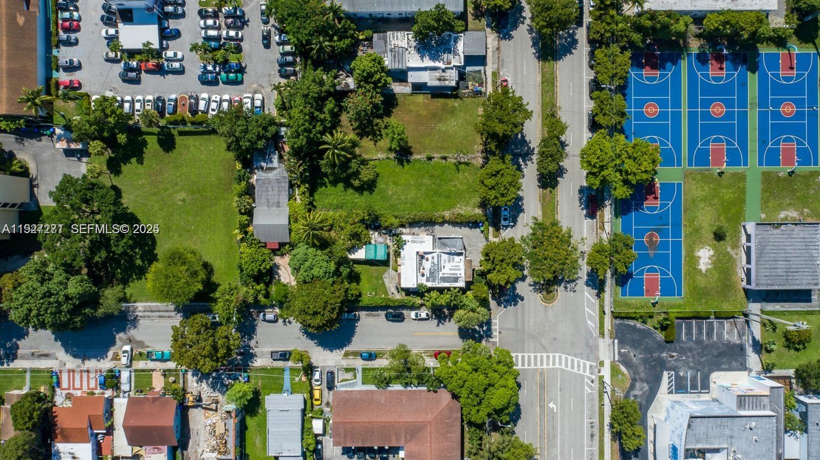 See details / sq. ft. $ 2025-12-08 0 Photo