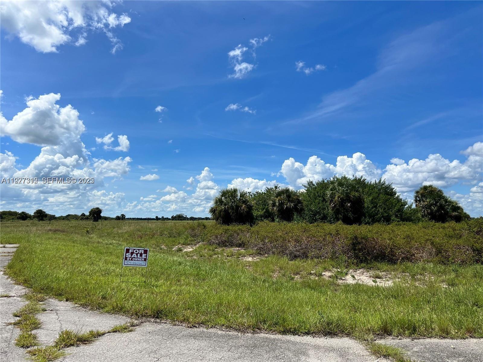 See details / sq. ft. $ 2025-12-08 0 Photo