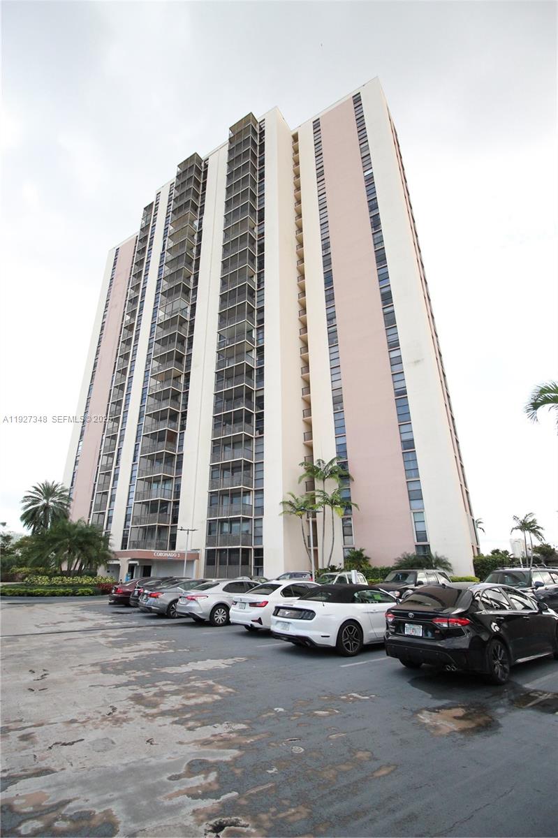 Photo of 20379 Country Club Dr  #2237, Aventura, Florida, 33180 - 
