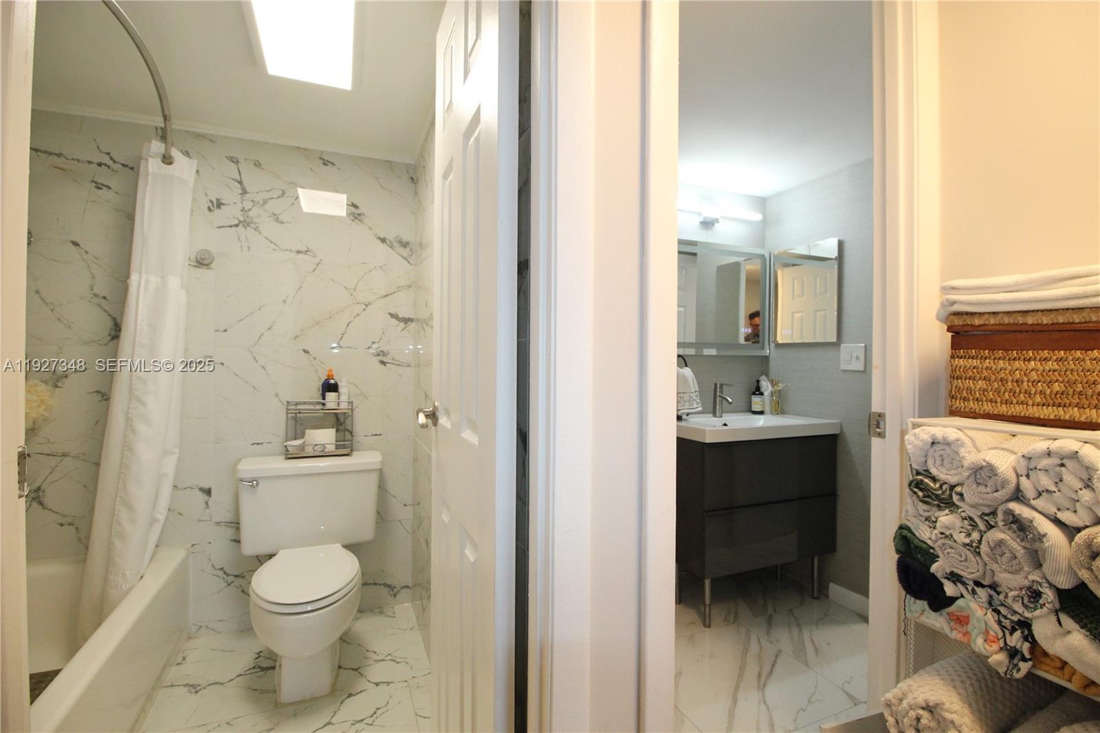 Photo of 20379 Country Club Dr  #2237, Aventura, Florida, 33180 - 