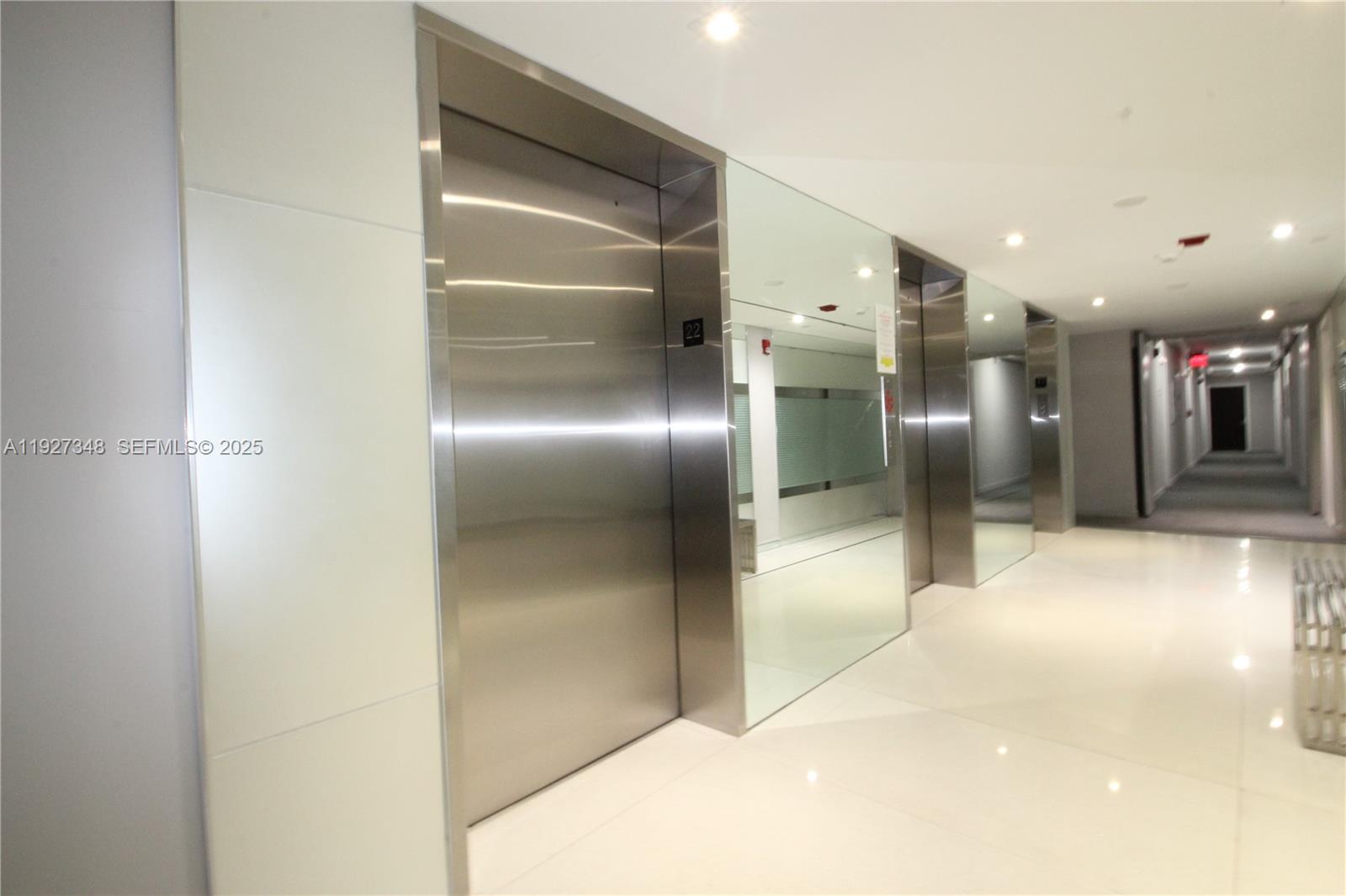 Photo of 20379 Country Club Dr  #2237, Aventura, Florida, 33180 - 