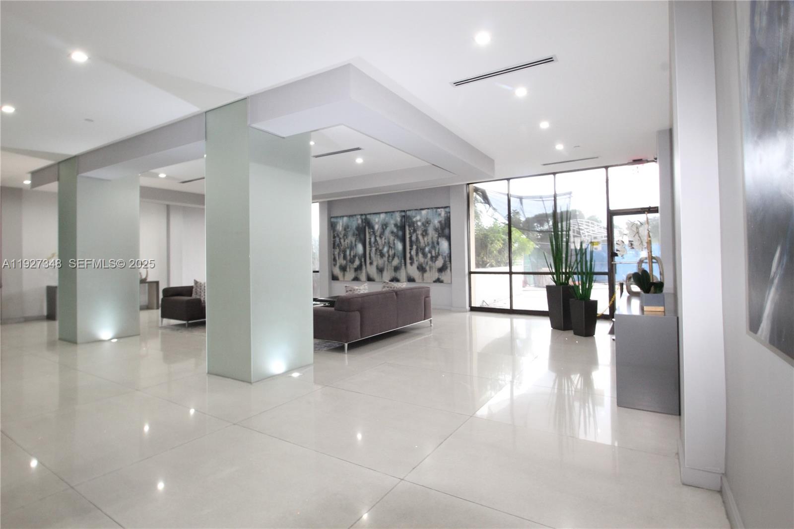 Photo of 20379 Country Club Dr  #2237, Aventura, Florida, 33180 - 