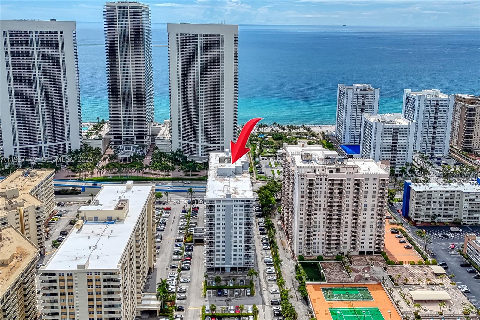 Photo of 1849 Ocean Drive  #1405, Hallandale Beach, Florida, 33009 - 