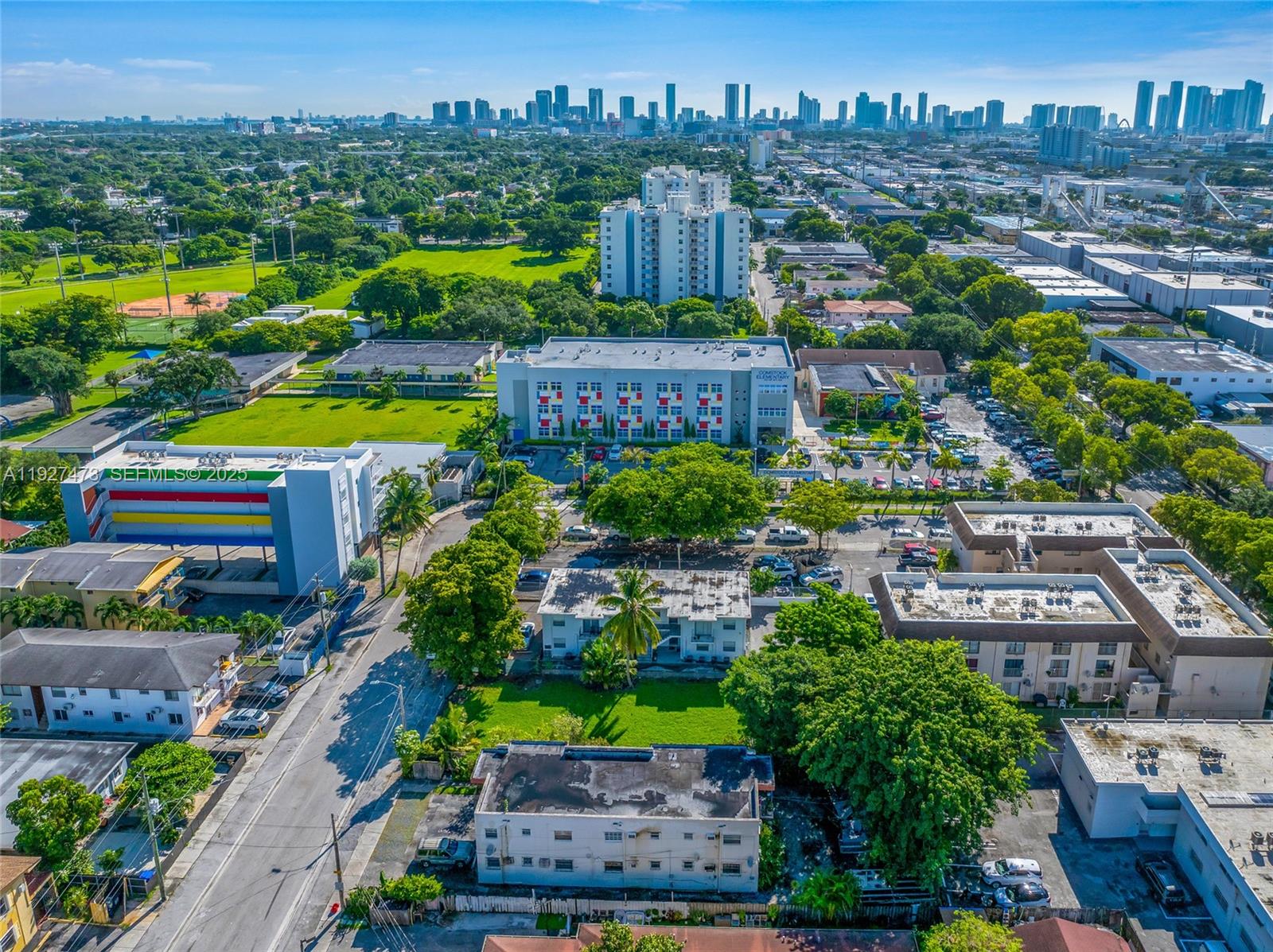 See details / sq. ft. $ 2025-12-08 0 Photo