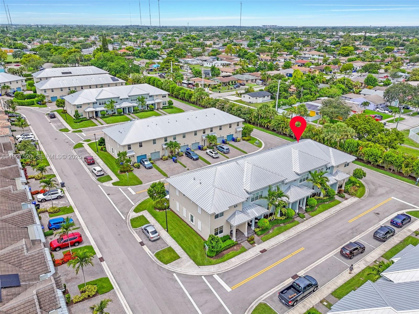 Подробнее 1190 3 / 3 1421 кв.футов $ 2025-12-09 0 Фото