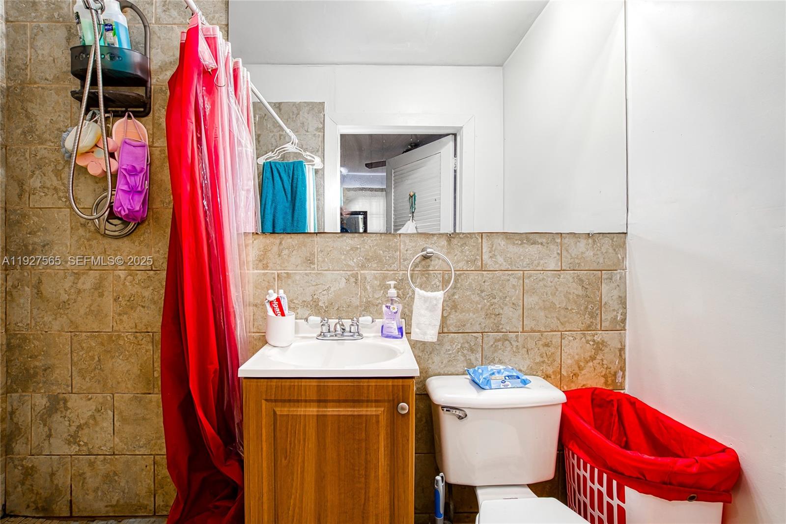 See details / 2113 sq. ft. $ 2025-12-09 0 Photo