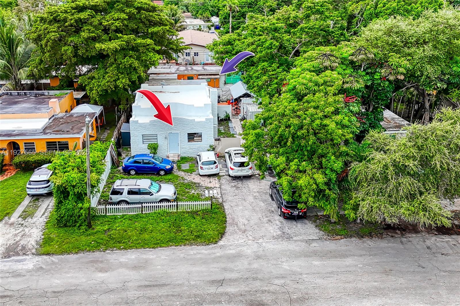 See details / 2113 sq. ft. $ 2025-12-09 0 Photo