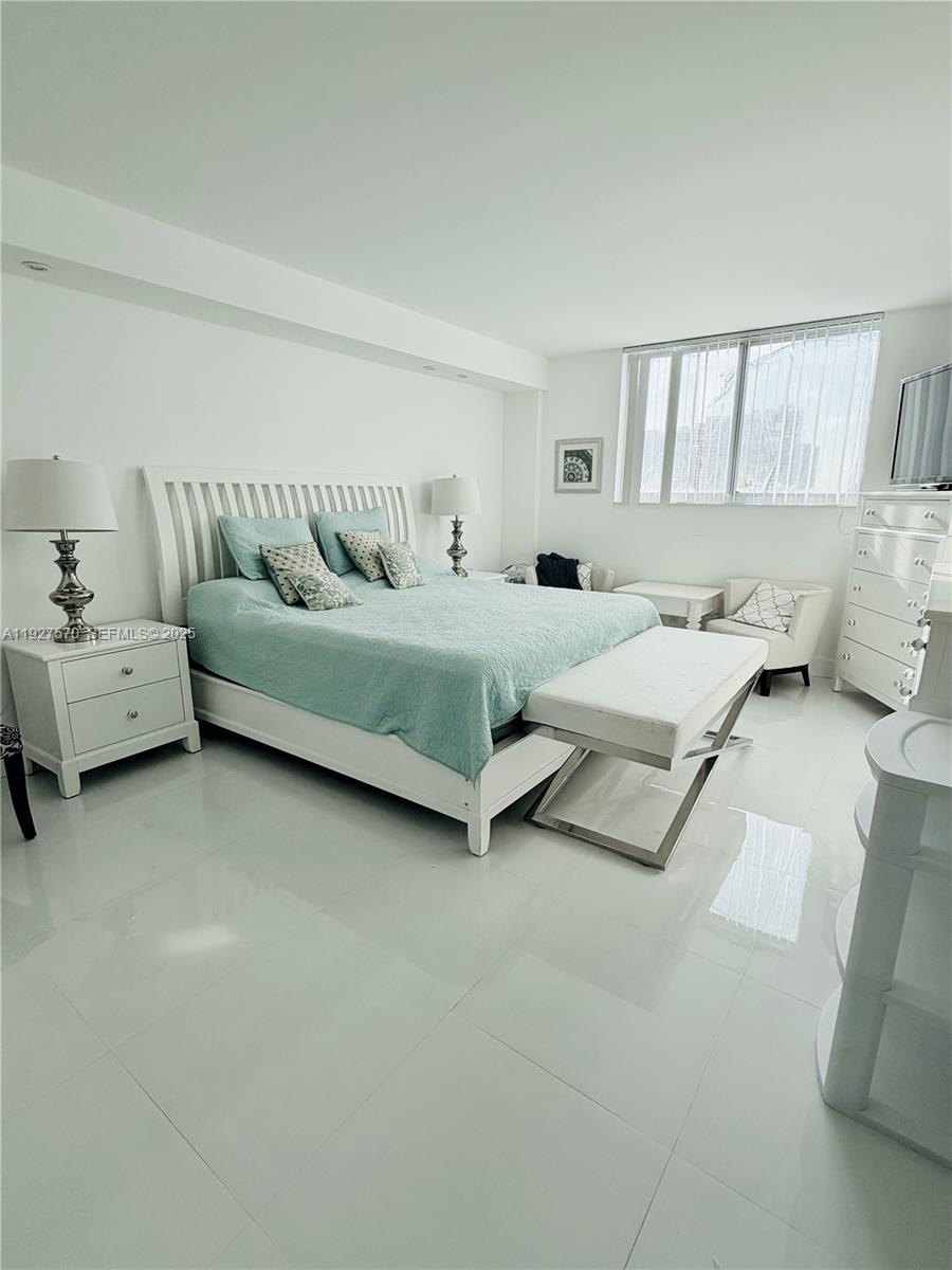 Photo of 19370 Collins Ave #902, Sunny Isles Beach, Florida, 33160 -