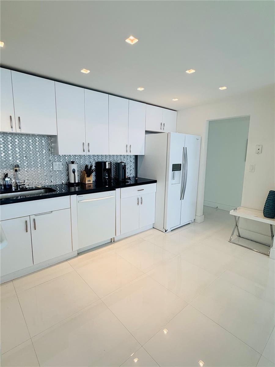 Photo of 19370 Collins Ave #902, Sunny Isles Beach, Florida, 33160 -