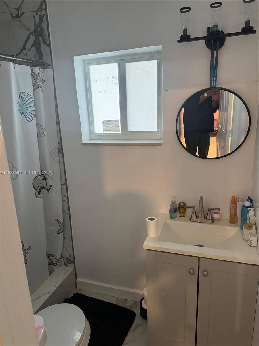 Ver detalles / 6012 sq. ft. $ 2025-12-09 0 foto