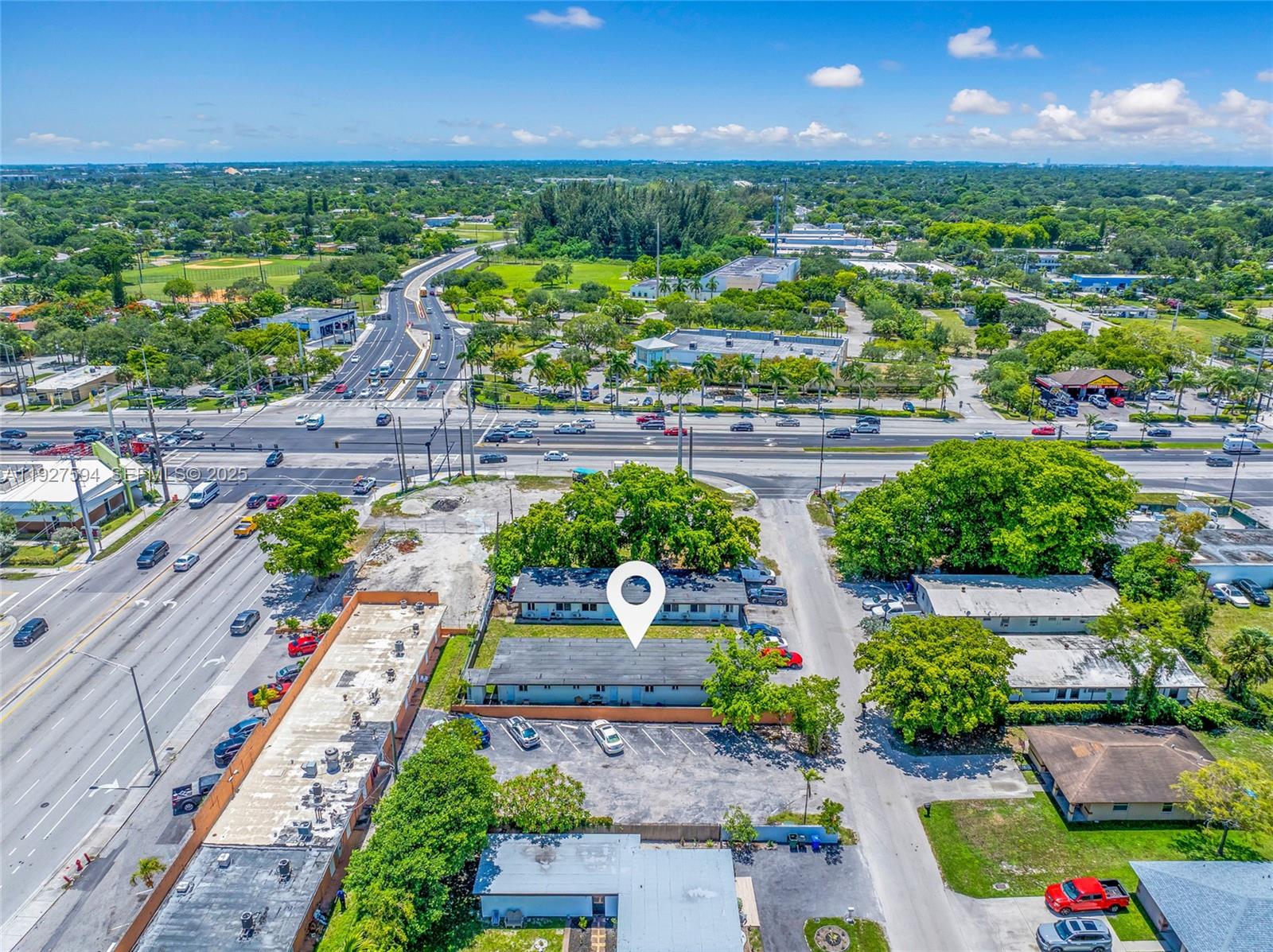 Ver detalles / 6012 sq. ft. $ 2025-12-09 0 foto