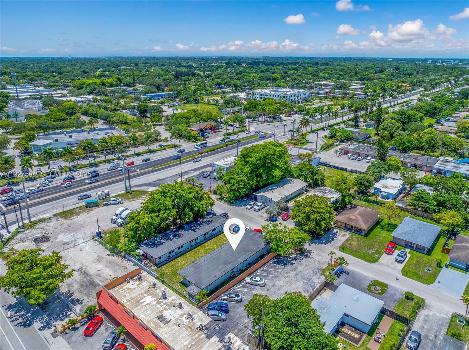 Ver detalles / 6012 sq. ft. $ 2025-12-09 0 foto