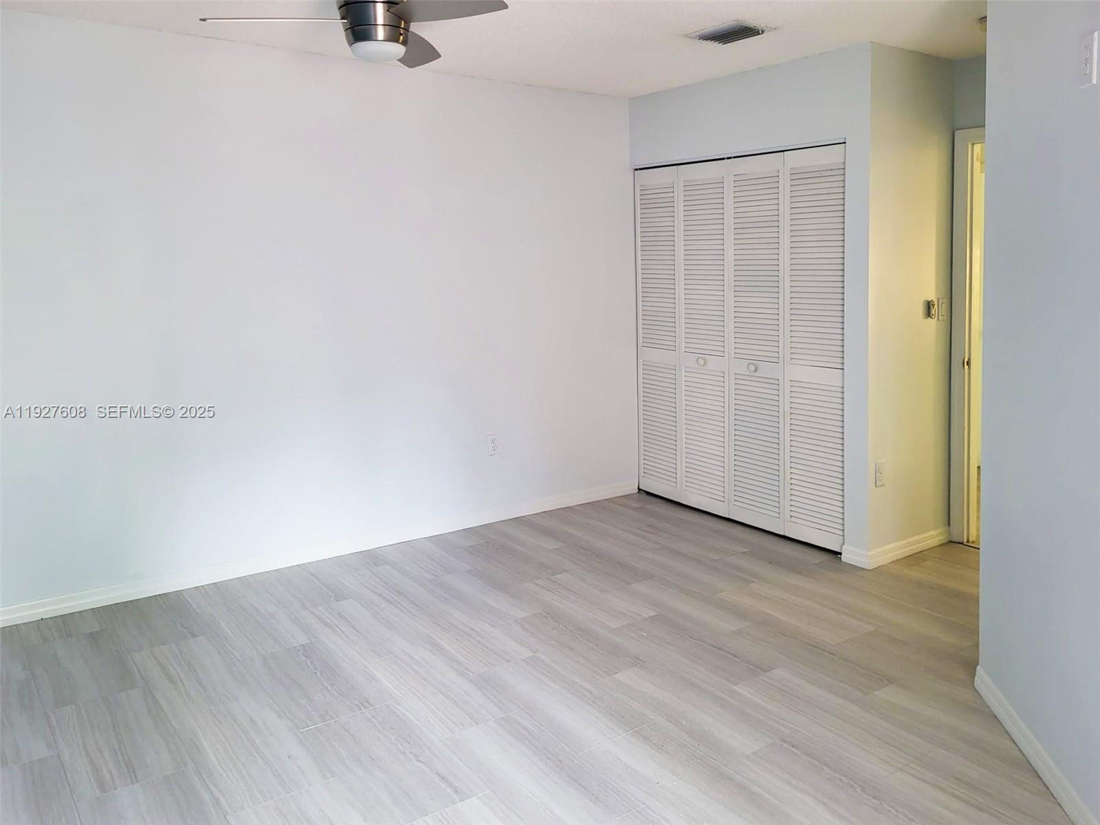 Photo of 1125 Cliffrose St  (1125), Hollywood, Florida, 33019 - 