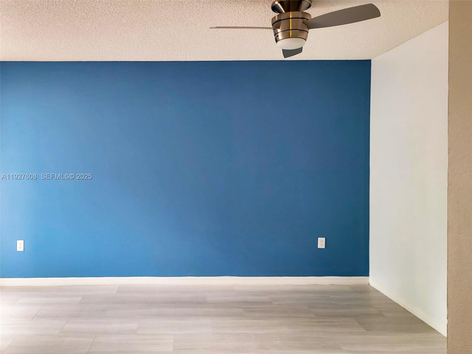 Photo of 1125 Cliffrose St  (1125), Hollywood, Florida, 33019 - 