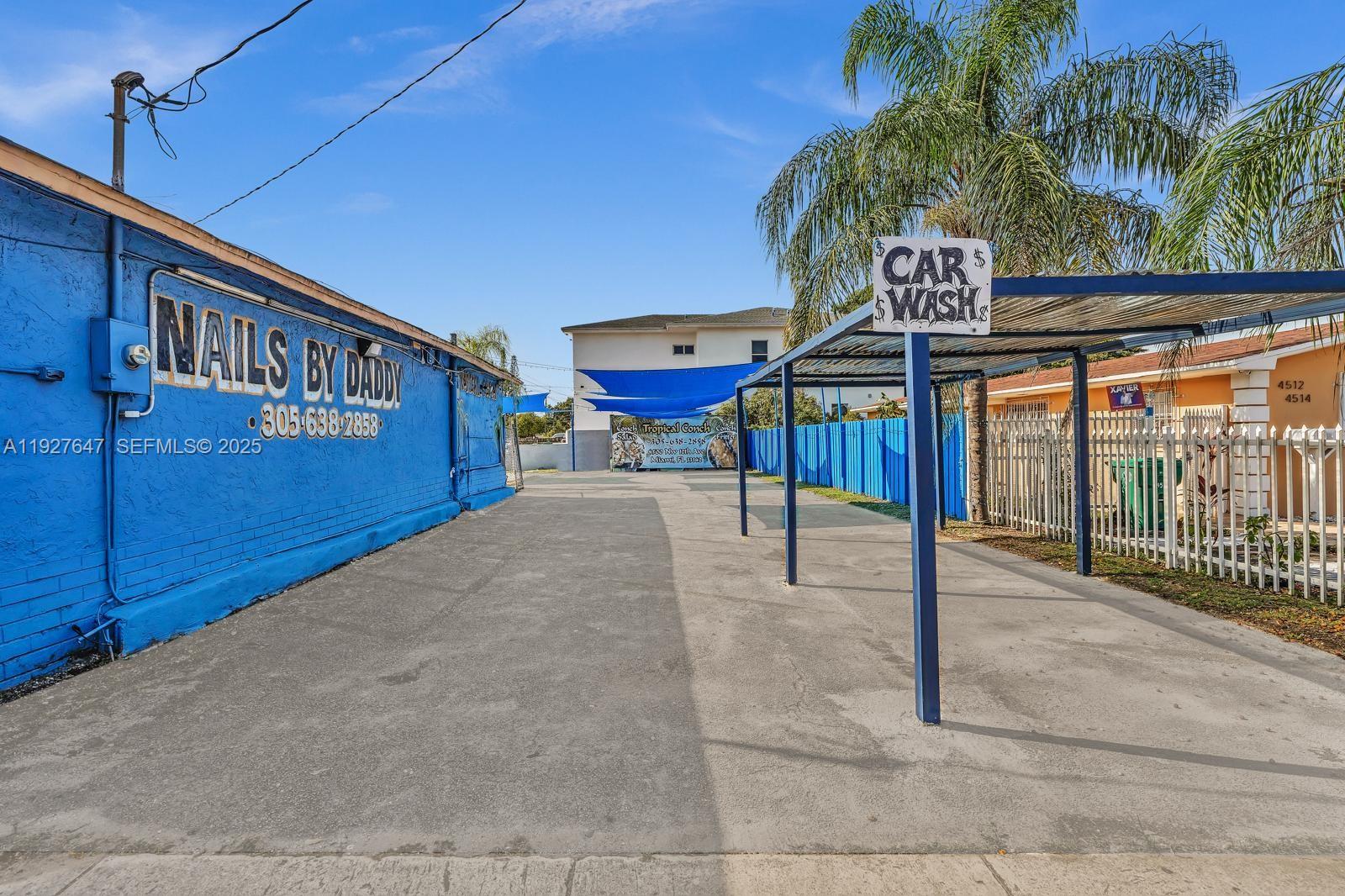 See details / sq. ft. $ 2025-12-09 0 Photo