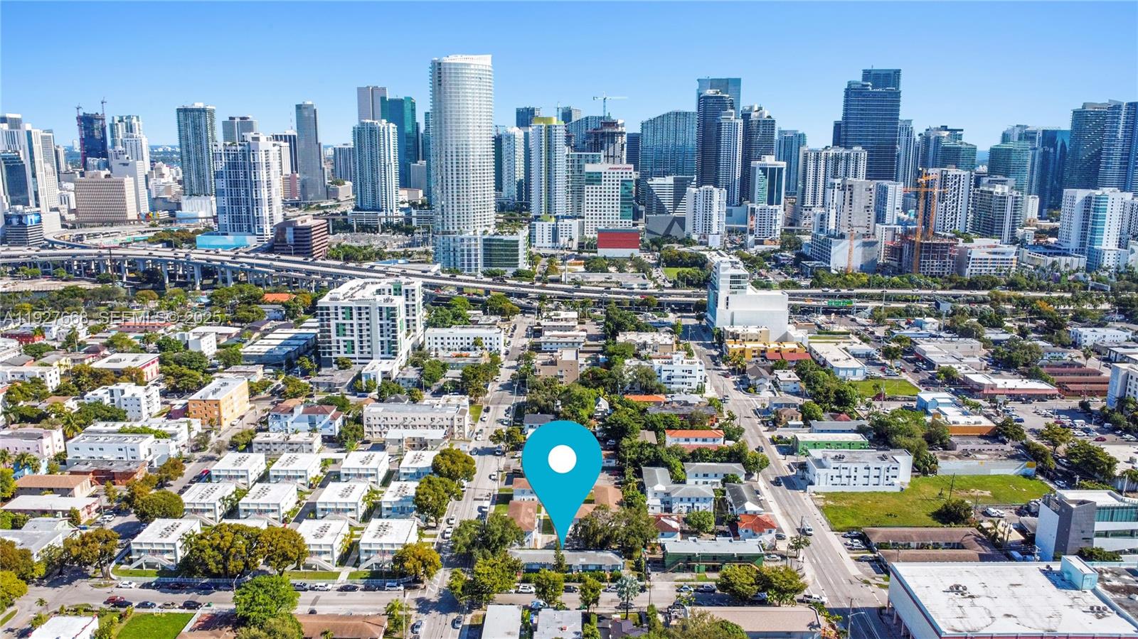 See details / 2496 sq. ft. $ 2025-12-09 0 Photo