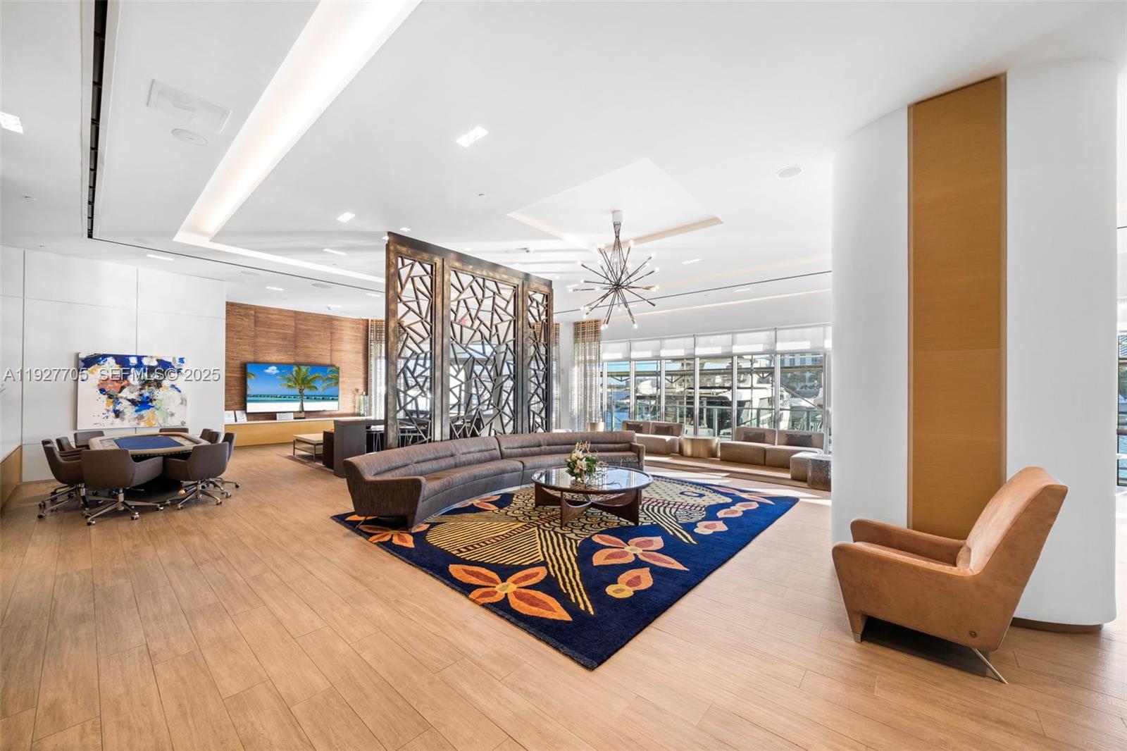 Photo of 17301 Biscayne Blvd  #1803, North Miami Beach, Florida, 33160 - COMMUNITY ROOM