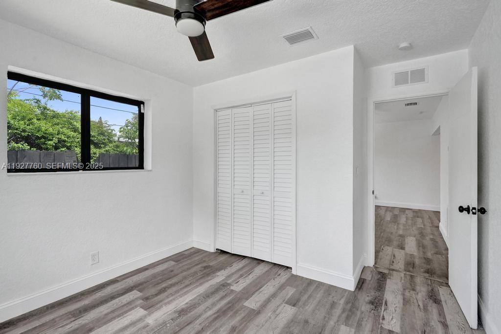   /  1464 sq. ft. $ 2025-12-09 0 Photo