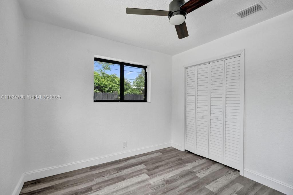   /  1464 sq. ft. $ 2025-12-09 0 Photo