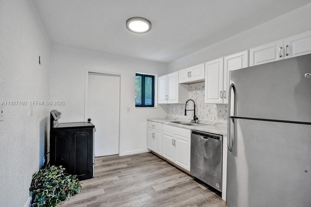   /  1464 sq. ft. $ 2025-12-09 0 Photo