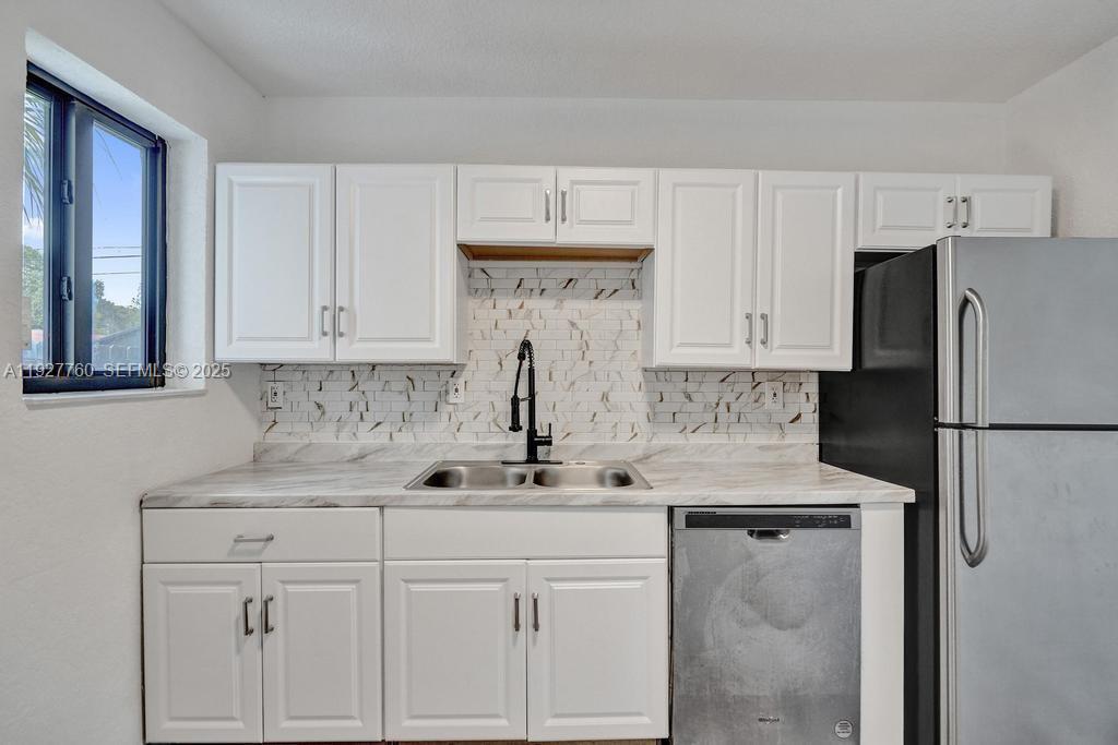   /  1464 sq. ft. $ 2025-12-09 0 Photo