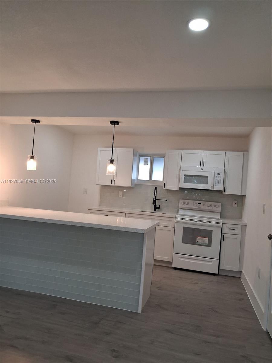   /  3512 sq. ft. $ 2025-12-09 0 Photo