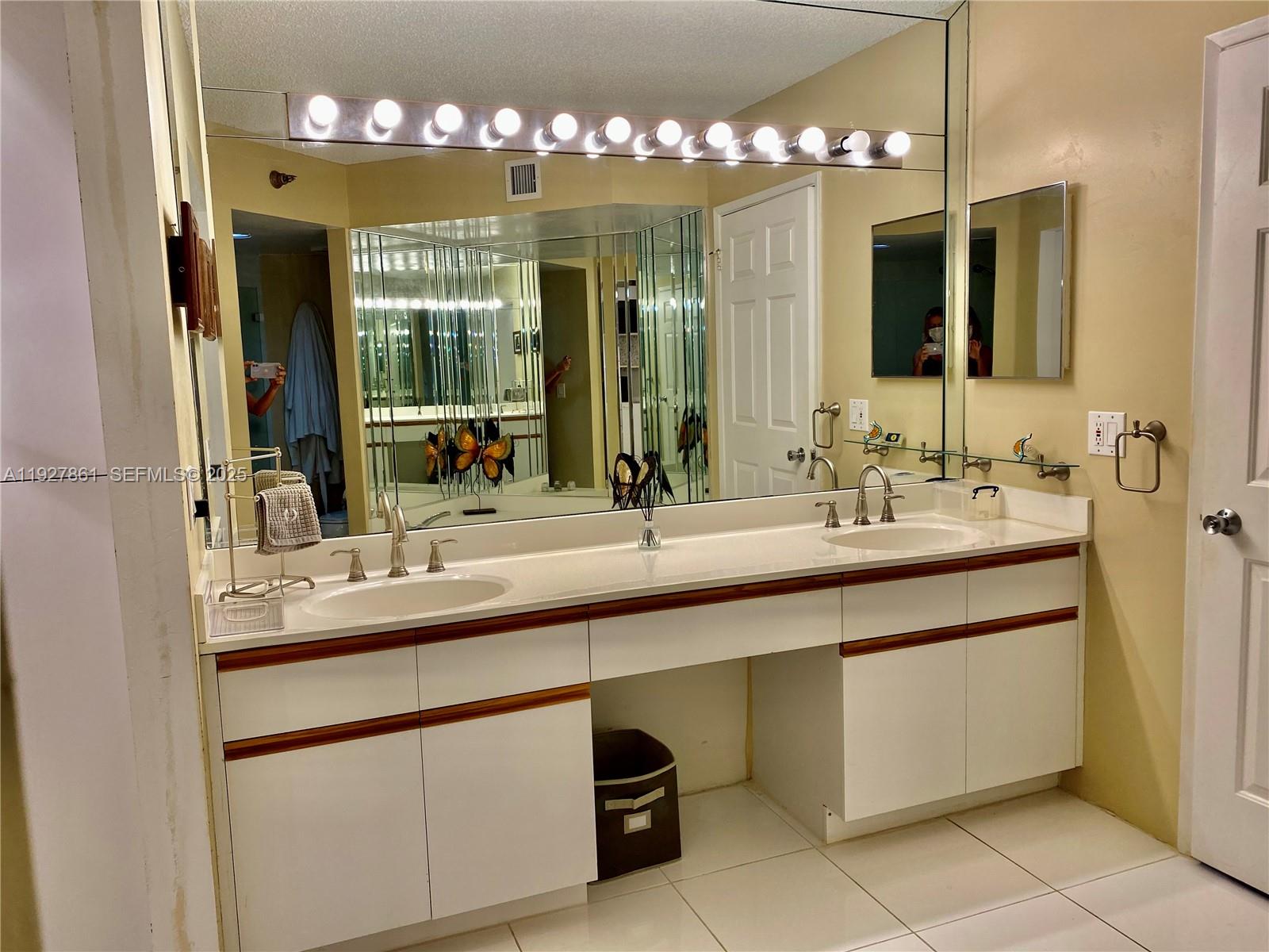 Photo of 3400 192nd St  #1712, Aventura, Florida, 33180 - 