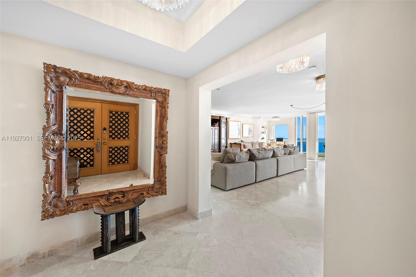 4303 5 / 5 4415 sq. ft. $ 2025-12-09 0 Photo