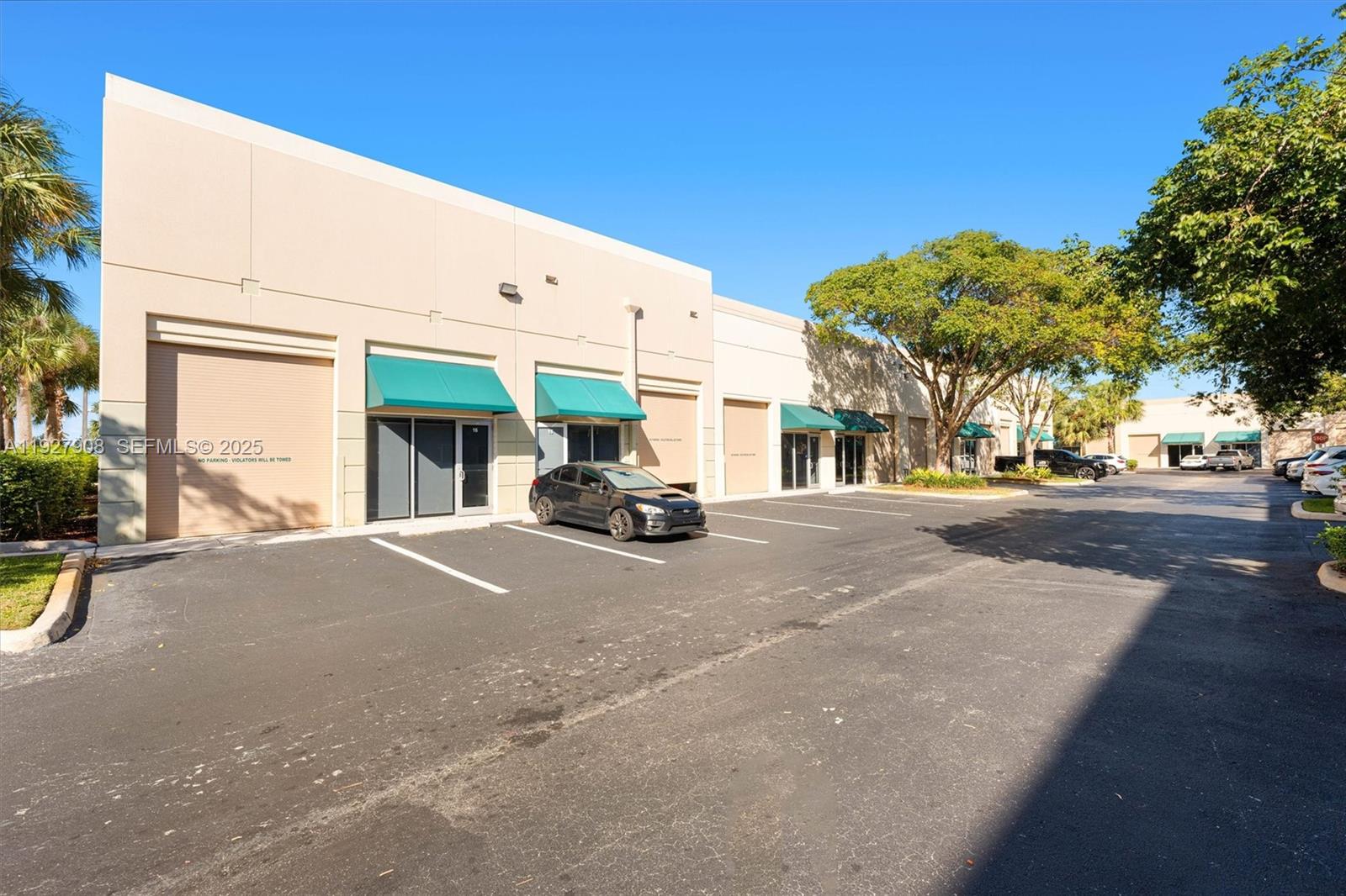 See details 13 / sq. ft. $ 2025-12-09 0 Photo