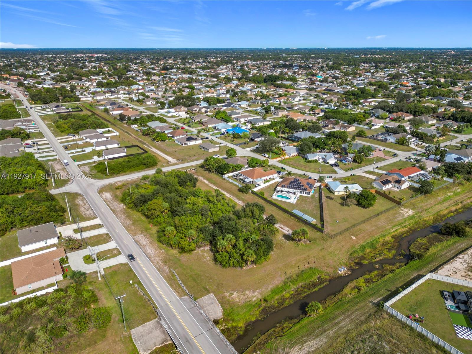 See details / sq. ft. $ 2025-12-12 0 Photo