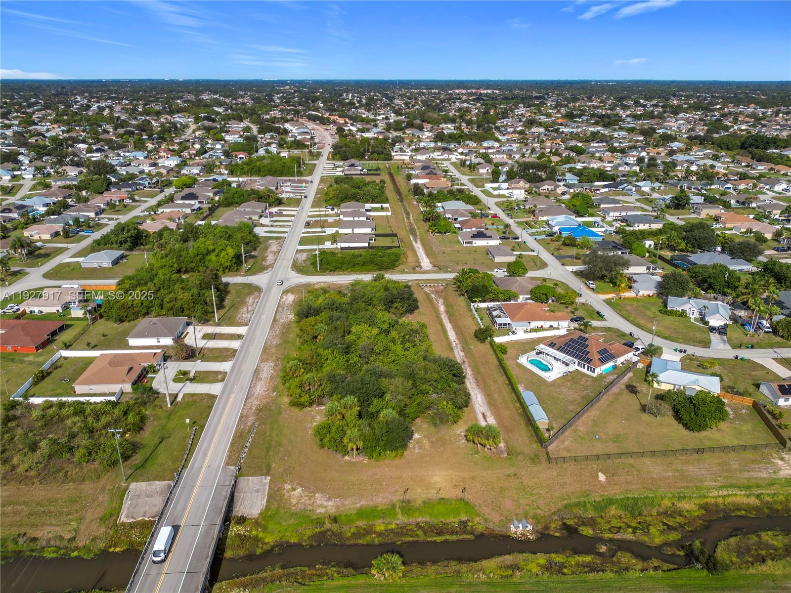 See details / sq. ft. $ 2025-12-12 0 Photo