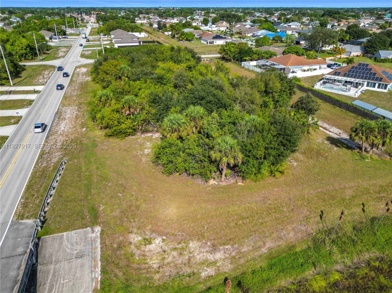 See details / sq. ft. $ 2025-12-12 0 Photo