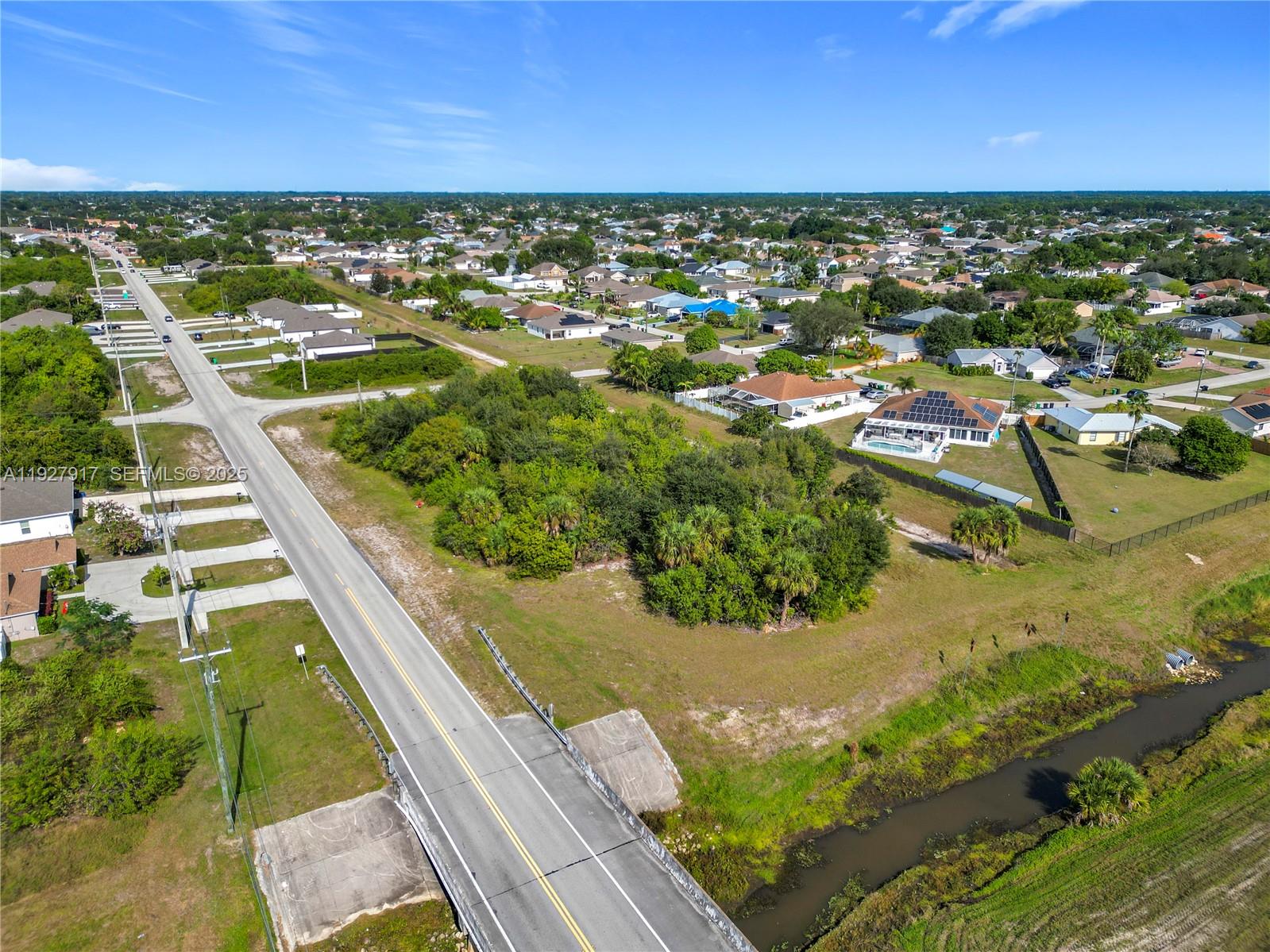 See details / sq. ft. $ 2025-12-12 0 Photo