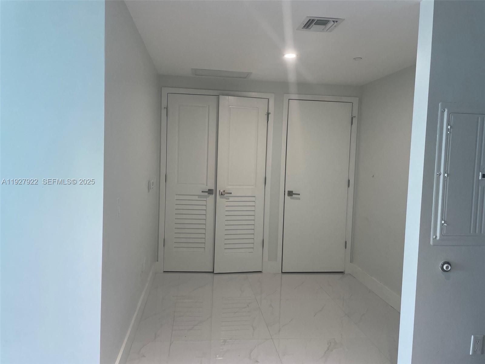 Photo of 1080 Brickell Ave #1607, Miami, Florida, 33131 -