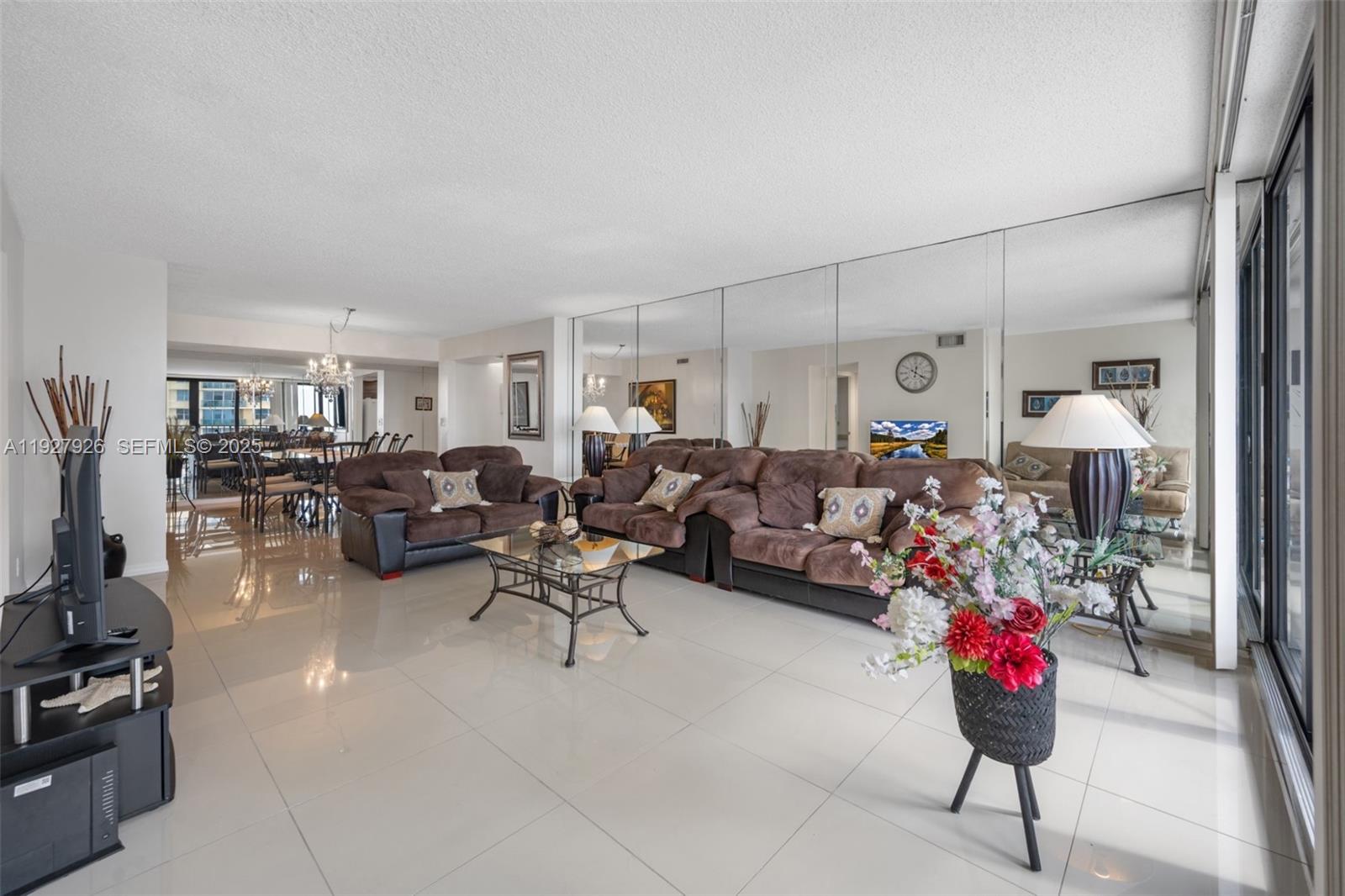 Photo of 2401 Ocean Dr  #1007, Hollywood, Florida, 33019 - 